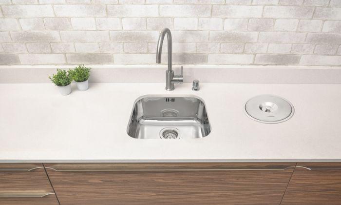 Cuba de embutir Tramontina Lavínia 40 BL em aço inox alto brilho 40x34 cm